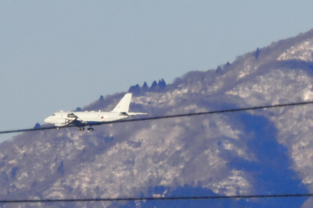 250206_IMG_2102_AD_自衛隊・P22哨戒機・大山1252m_GV.JPG